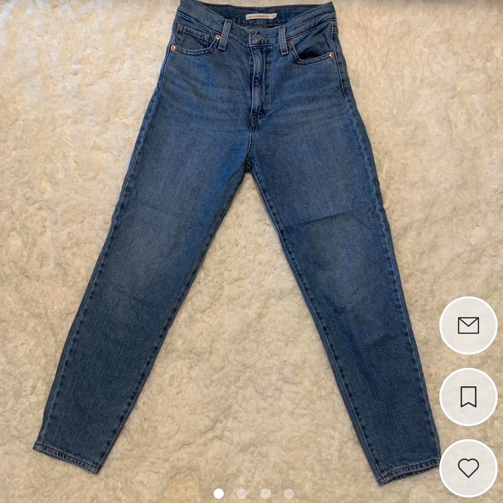 levi’s high waisted mom jeans